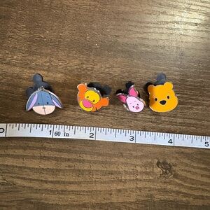 Disney Winnie the Pooh Pin set
